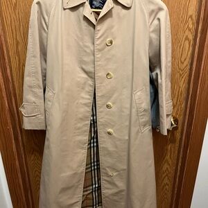 Burberry Beige Trench Coat with Plaid Lining